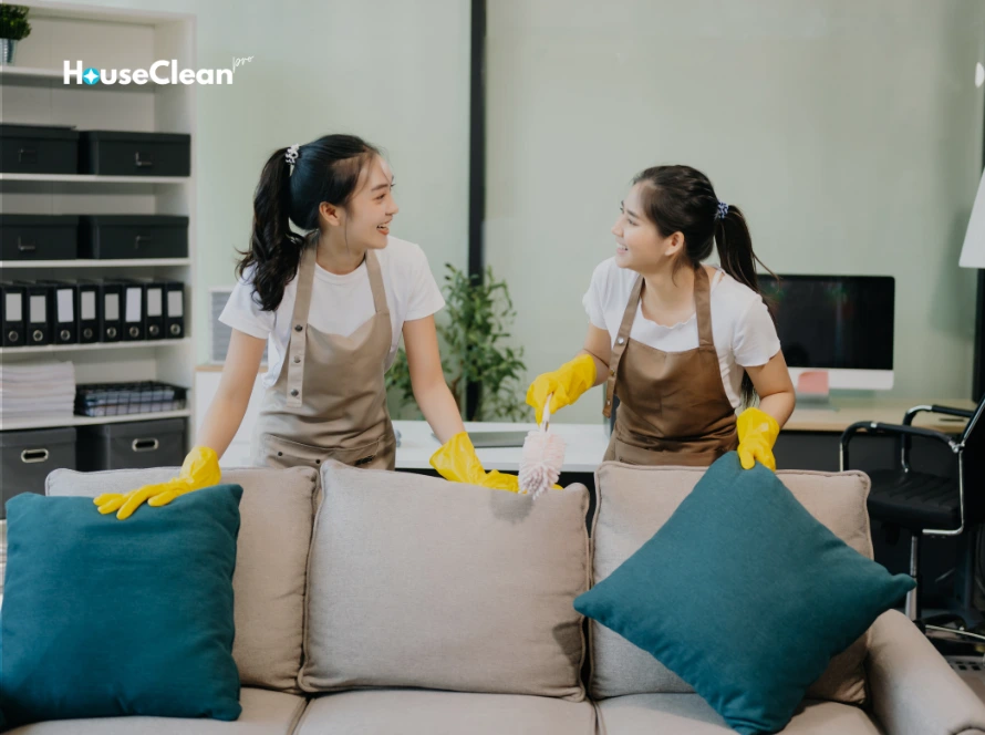 Deep Cleaning - HouseClean Pro London - Living Room